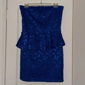Semi-formal dress